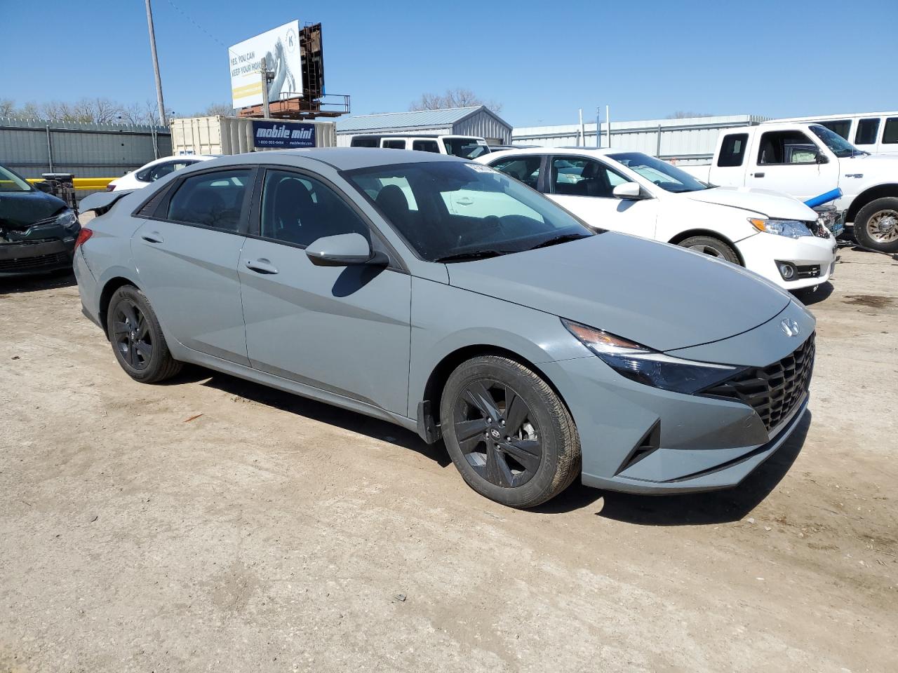 Автомобиль HYUNDAI ELANTRA SEL 2022 | GrandCar Автомобиль HYUNDAI ELANTRA SEL 2022 | GrandCar