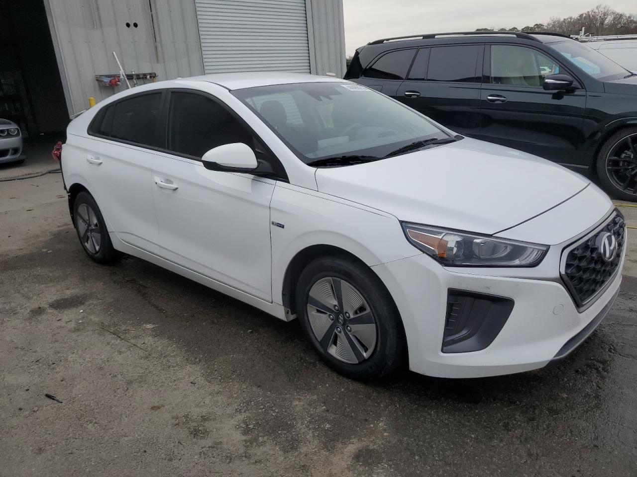 Автомобиль HYUNDAI IONIQ BLUE 2020 | GrandCar