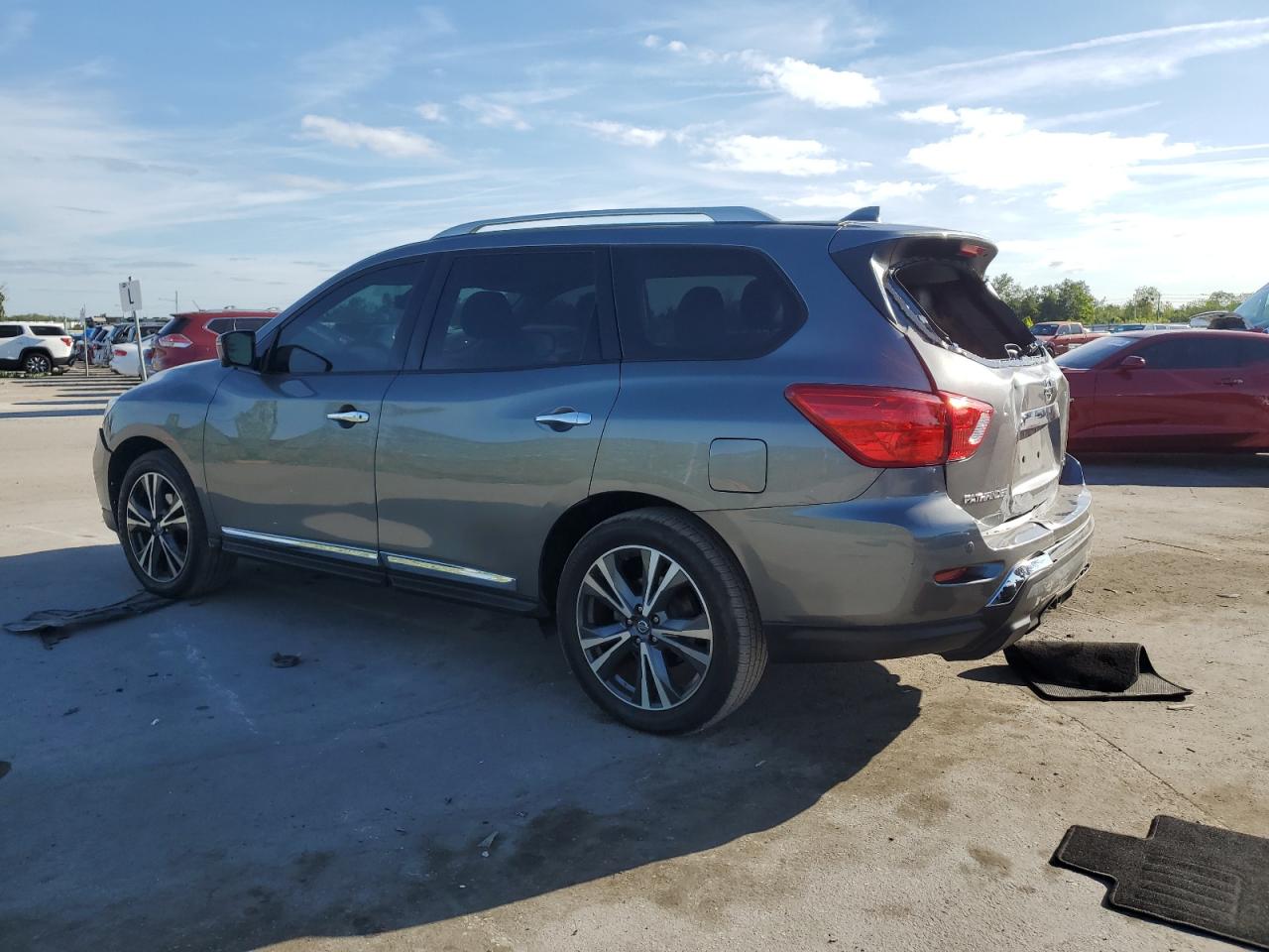 Автомобіль NISSAN PATHFINDER PLATINUM 2020 | GrandCar Автомобіль NISSAN PATHFINDER PLATINUM 2020 | GrandCar