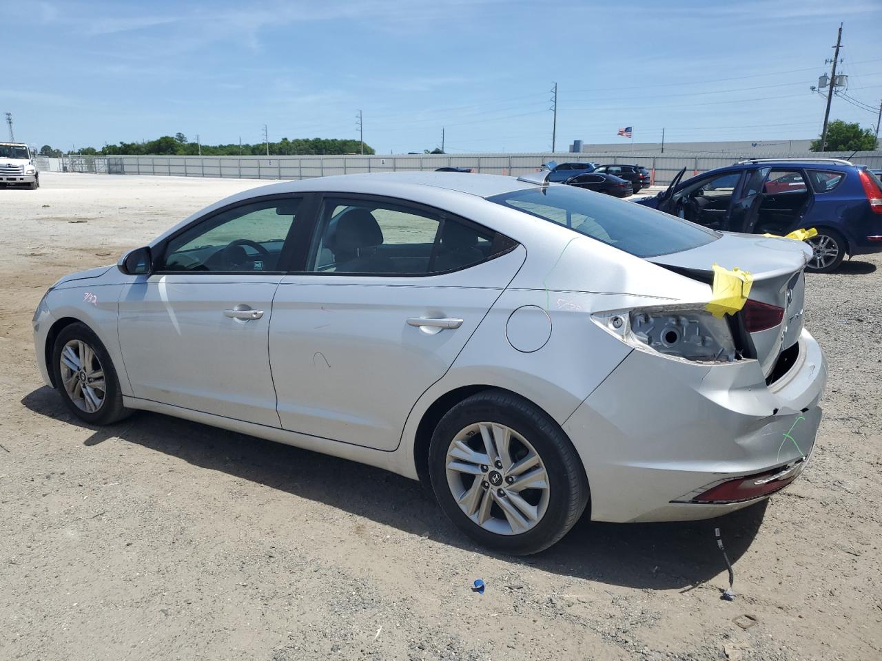Автомобиль HYUNDAI ELANTRA SEL 2020 | GrandCar Автомобиль HYUNDAI ELANTRA SEL 2020 | GrandCar