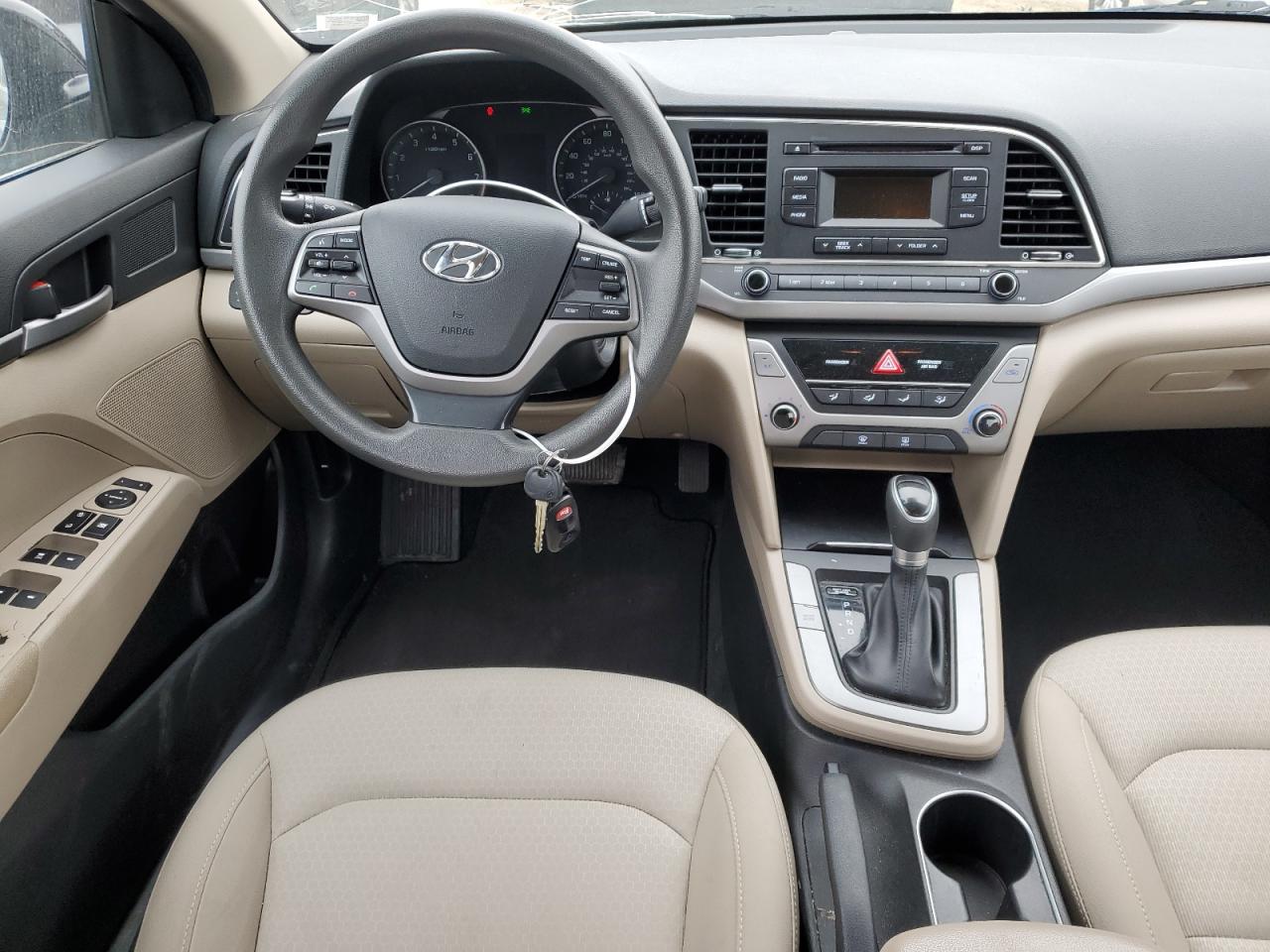 Автомобиль HYUNDAI ELANTRA SE 2018 | GrandCar Автомобиль HYUNDAI ELANTRA SE 2018 | GrandCar