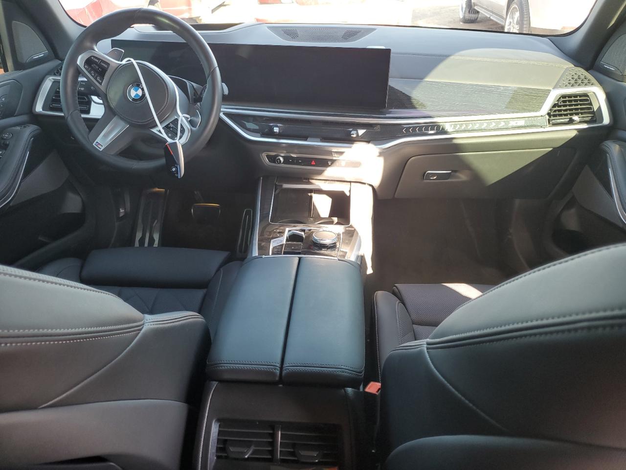 Автомобиль BMW X5 SDRIVE 40I 2024 | GrandCar Автомобиль BMW X5 SDRIVE 40I 2024 | GrandCar