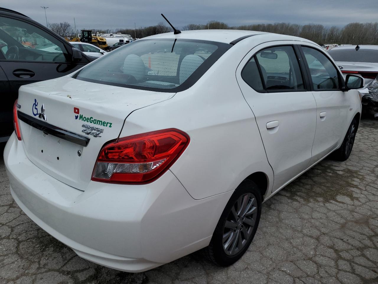 Автомобіль MITSUBISHI MIRAGE G4 ES 2018 | GrandCar Автомобіль MITSUBISHI MIRAGE G4 ES 2018 | GrandCar