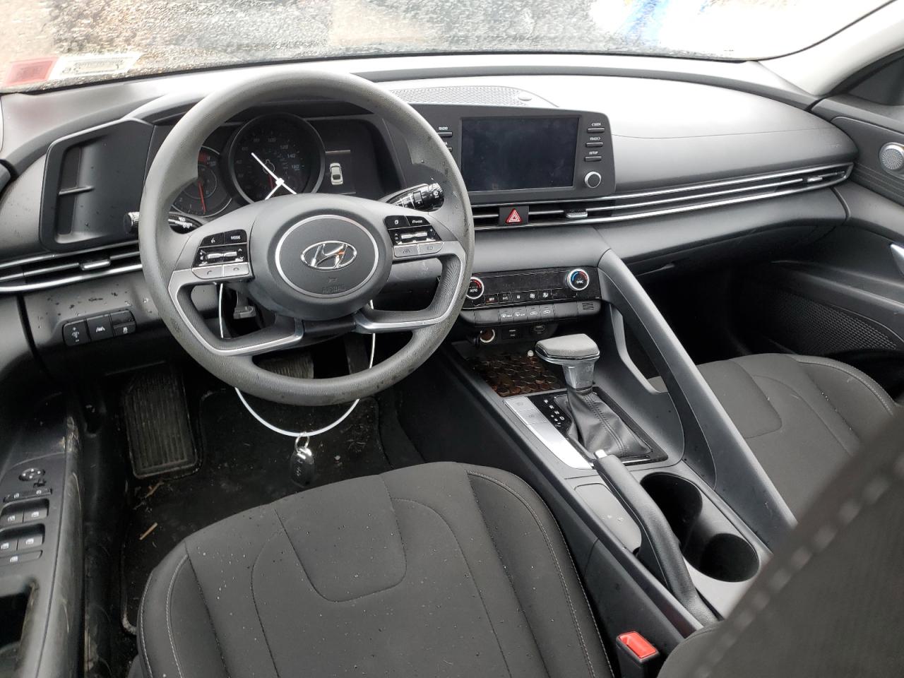 Автомобиль HYUNDAI ELANTRA SEL 2021 | GrandCar Автомобиль HYUNDAI ELANTRA SEL 2021 | GrandCar
