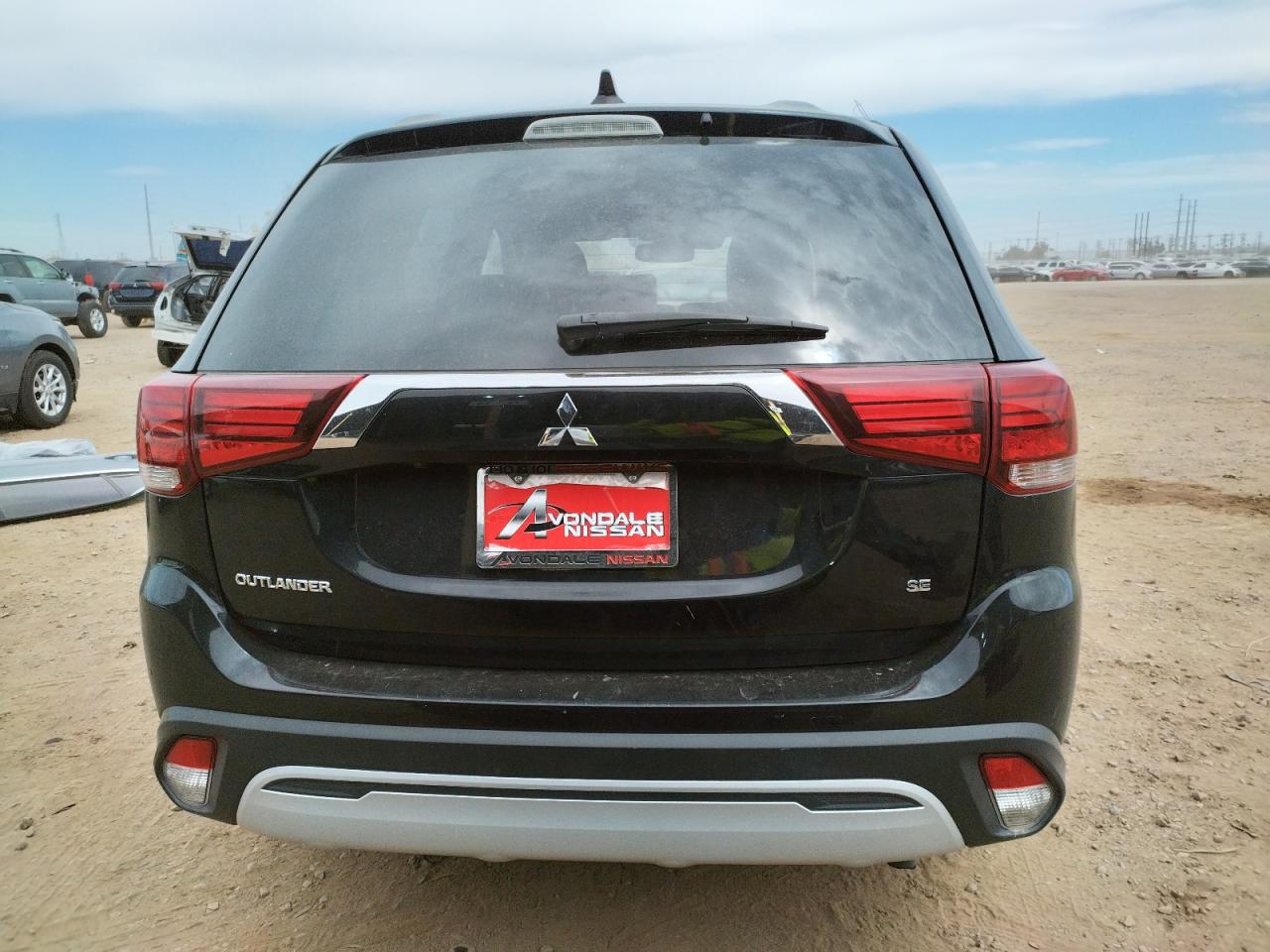 Автомобиль MITSUBISHI OUTLANDER SE 2020 | GrandCar Автомобиль MITSUBISHI OUTLANDER SE 2020 | GrandCar