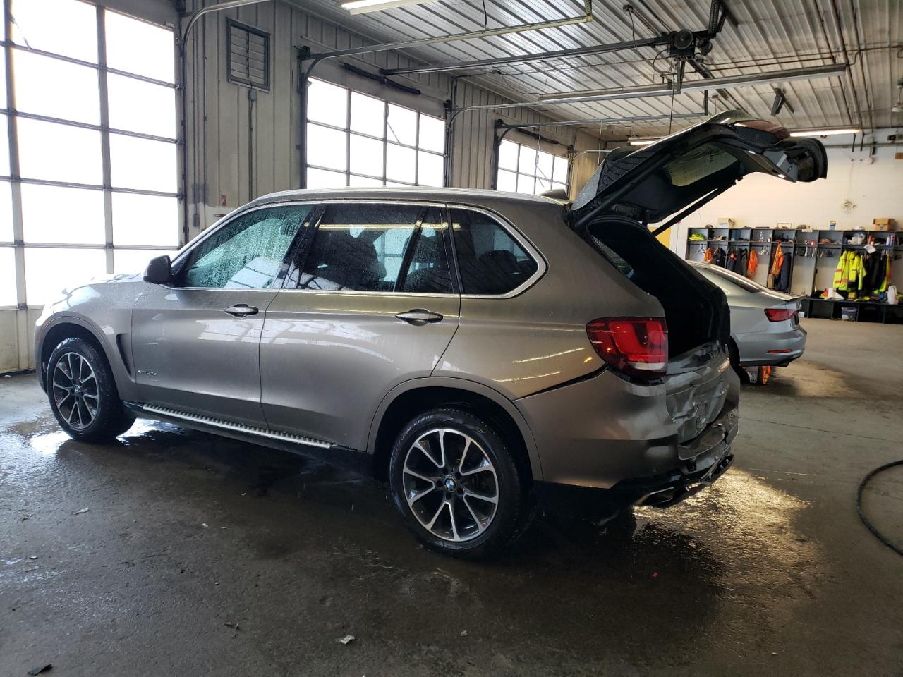 Автомобиль BMW X5 XDRIVE35D 2018 | GrandCar Автомобиль BMW X5 XDRIVE35D 2018 | GrandCar