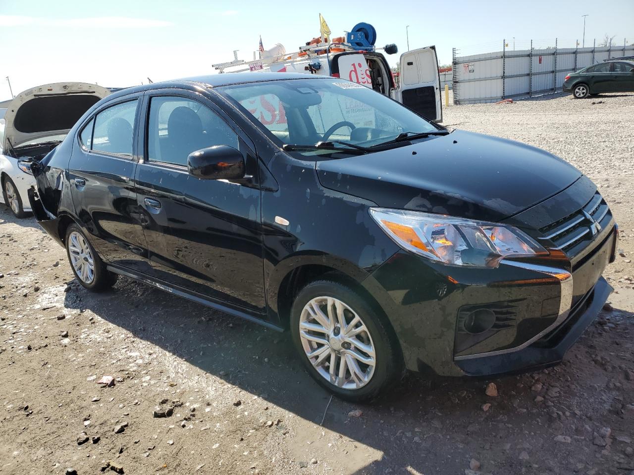 Автомобіль MITSUBISHI MIRAGE G4 ES 2022 | GrandCar Автомобіль MITSUBISHI MIRAGE G4 ES 2022 | GrandCar