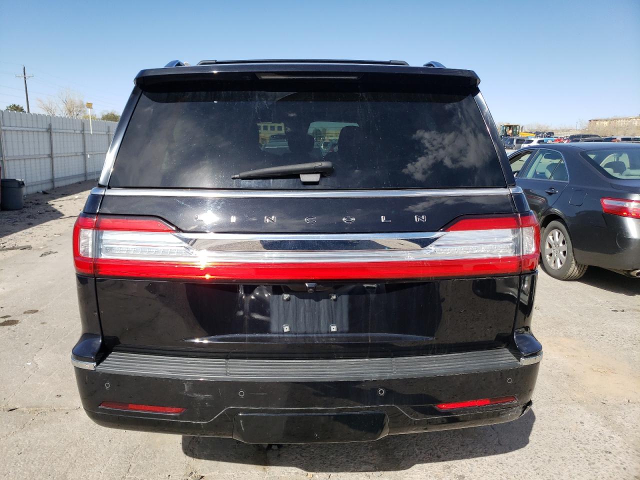 Автомобиль LINCOLN NAVIGATOR L BLACK LABEL 2021 | GrandCar Автомобиль LINCOLN NAVIGATOR L BLACK LABEL 2021 | GrandCar