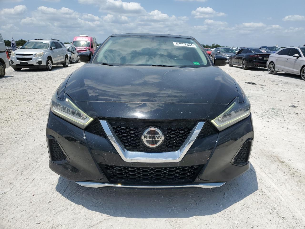 Автомобиль NISSAN MAXIMA SL 2019 | GrandCar Автомобиль NISSAN MAXIMA SL 2019 | GrandCar