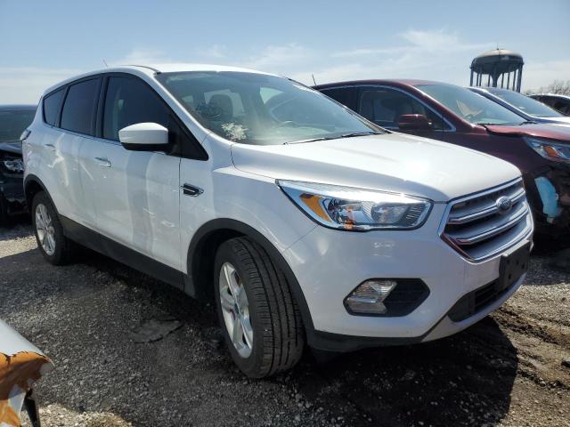 Автомобіль FORD ESCAPE SE 2017 | GrandCar Автомобіль FORD ESCAPE SE 2017 | GrandCar