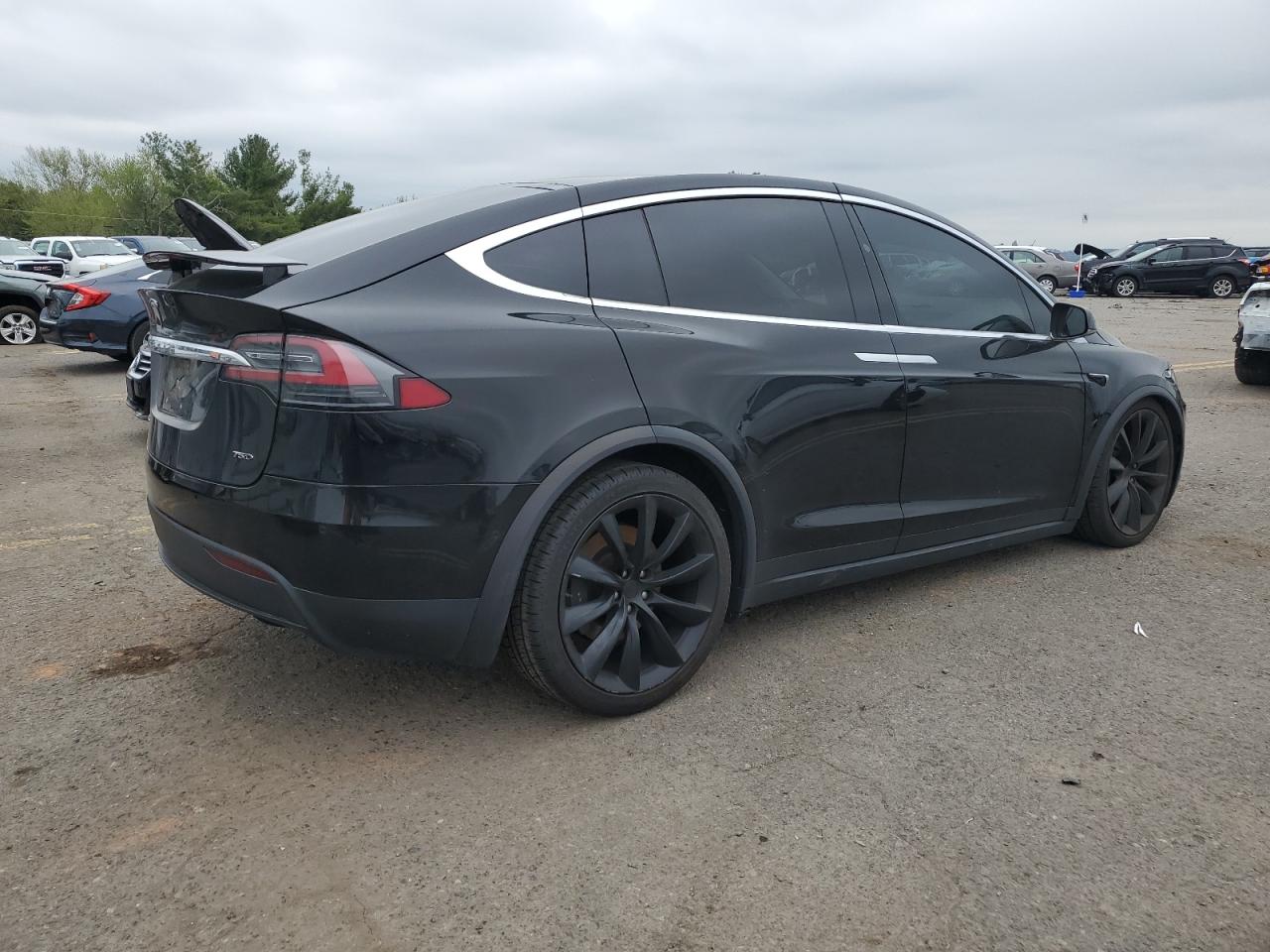 Автомобіль TESLA MODEL X 2018 | GrandCar Автомобіль TESLA MODEL X 2018 | GrandCar
