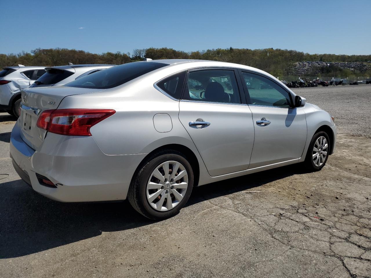 Автомобіль NISSAN SENTRA SV 2017 | GrandCar Автомобіль NISSAN SENTRA SV 2017 | GrandCar