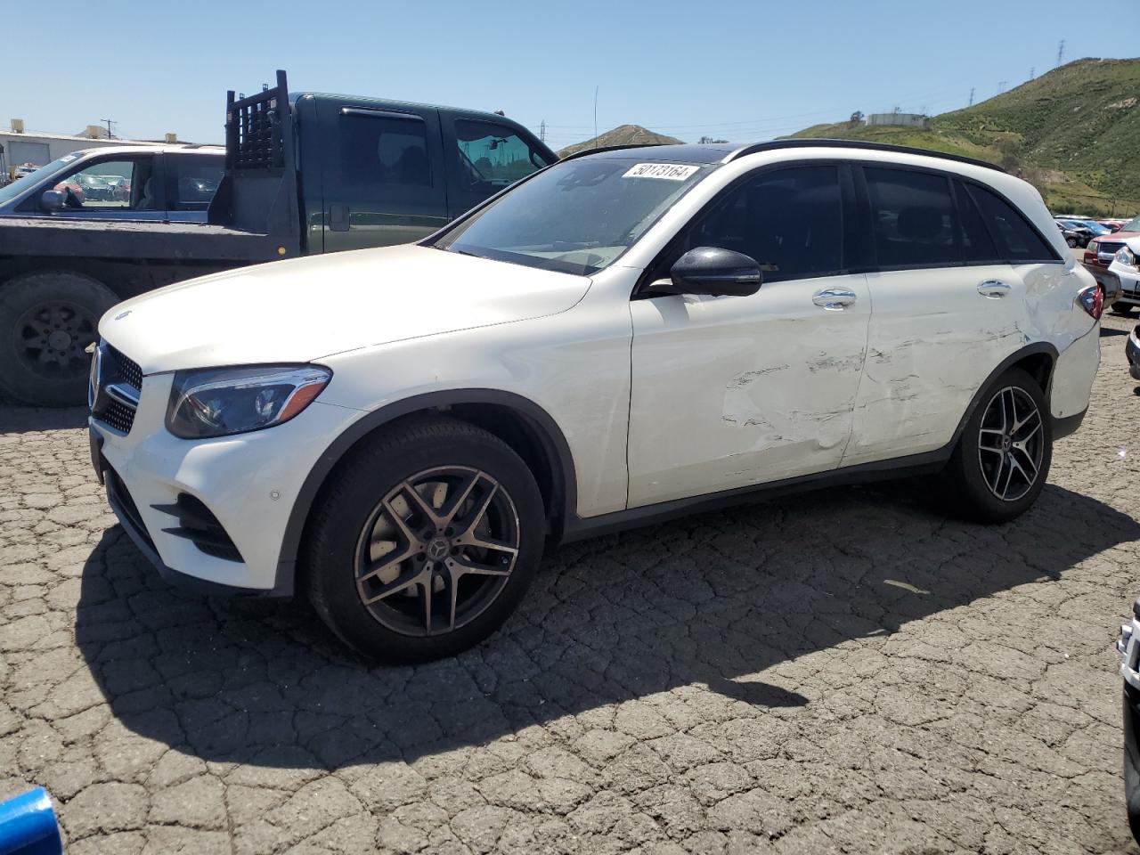 Автомобиль MERCEDES-BENZ GLC 300 4MATIC 2017 | GrandCar Автомобиль MERCEDES-BENZ GLC 300 4MATIC 2017 | GrandCar