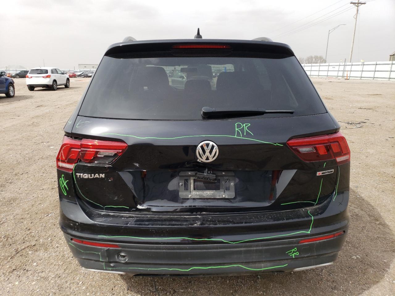 Автомобиль VOLKSWAGEN TIGUAN S 2020 | GrandCar Автомобиль VOLKSWAGEN TIGUAN S 2020 | GrandCar