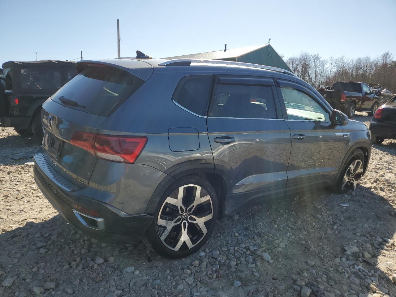 Автомобіль VOLKSWAGEN TAOS SEL 2022 | GrandCar Автомобіль VOLKSWAGEN TAOS SEL 2022 | GrandCar