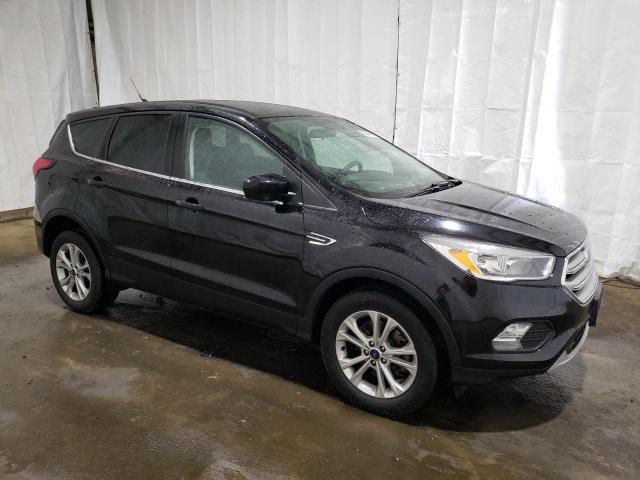 Автомобиль FORD ESCAPE SE 2019 | GrandCar Автомобиль FORD ESCAPE SE 2019 | GrandCar