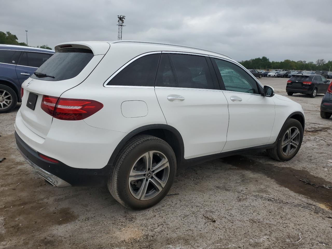 Автомобіль MERCEDES-BENZ GLC 300 2018 | GrandCar Автомобіль MERCEDES-BENZ GLC 300 2018 | GrandCar