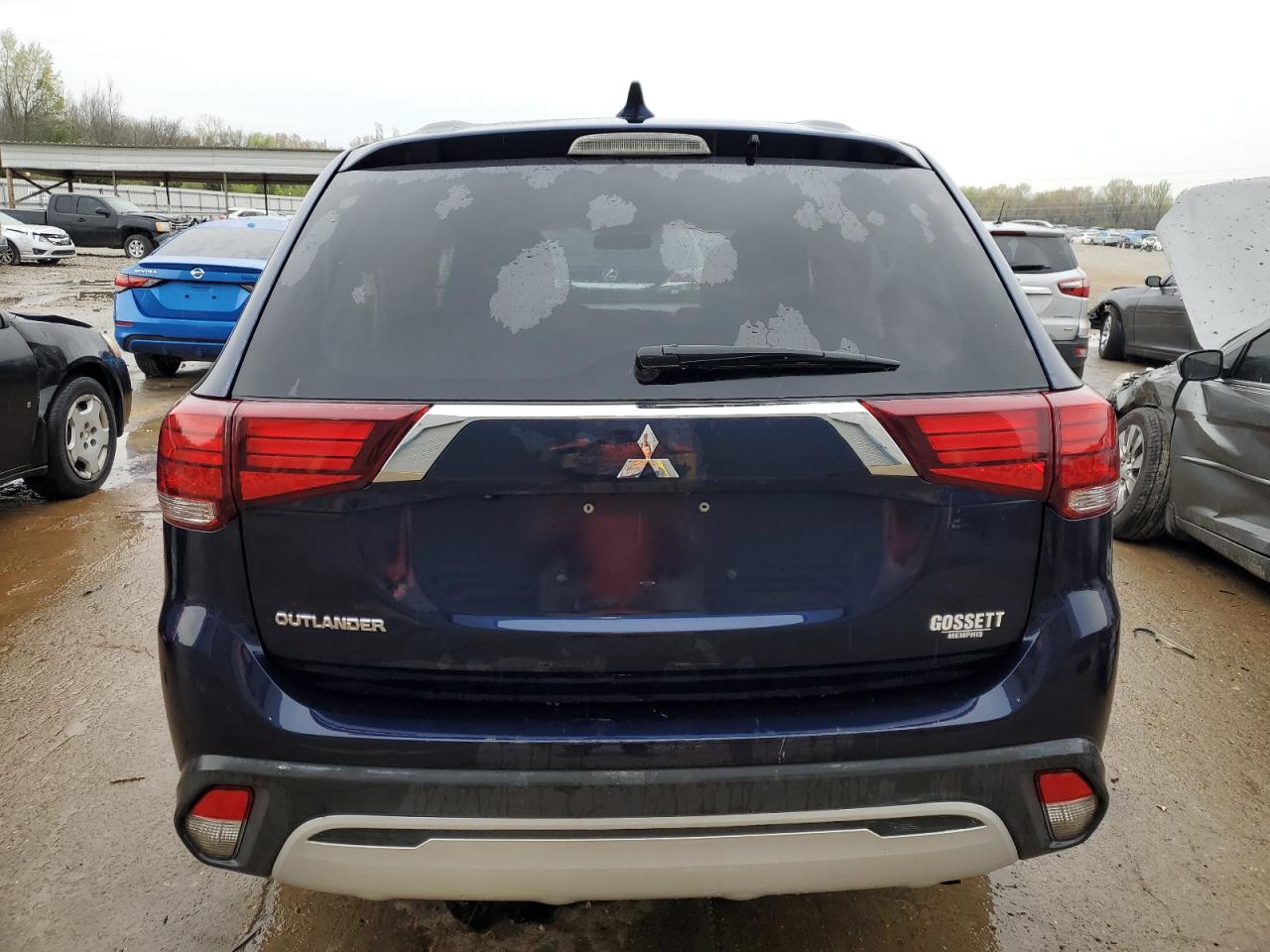 Автомобиль MITSUBISHI OUTLANDER ES 2020 | GrandCar Автомобиль MITSUBISHI OUTLANDER ES 2020 | GrandCar