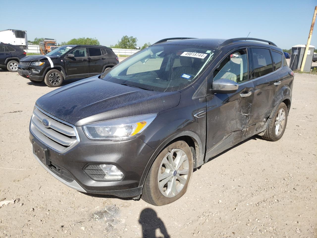 Автомобиль FORD ESCAPE SE 2018 | GrandCar Автомобиль FORD ESCAPE SE 2018 | GrandCar