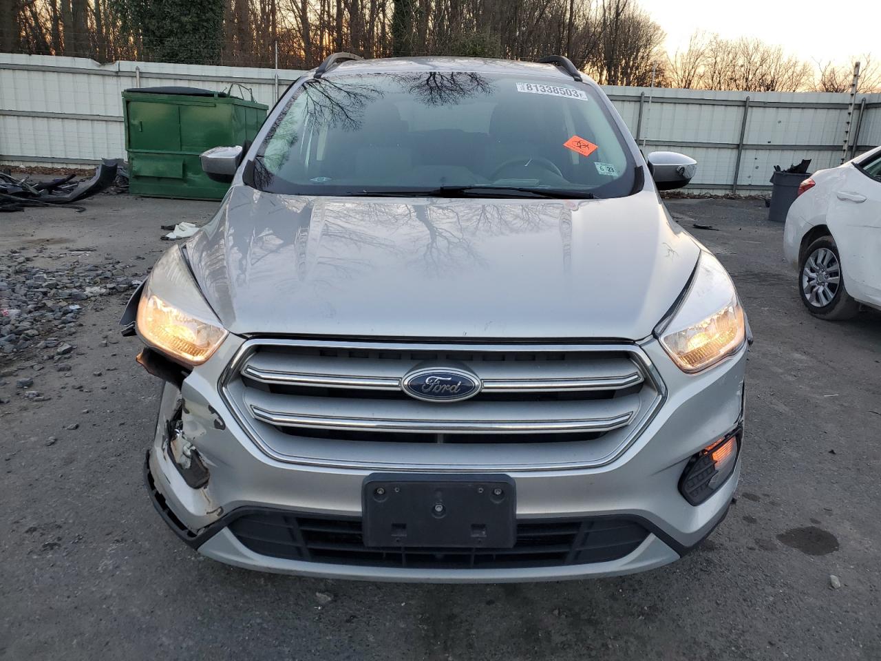 Автомобиль FORD ESCAPE SE 2018 | GrandCar Автомобиль FORD ESCAPE SE 2018 | GrandCar