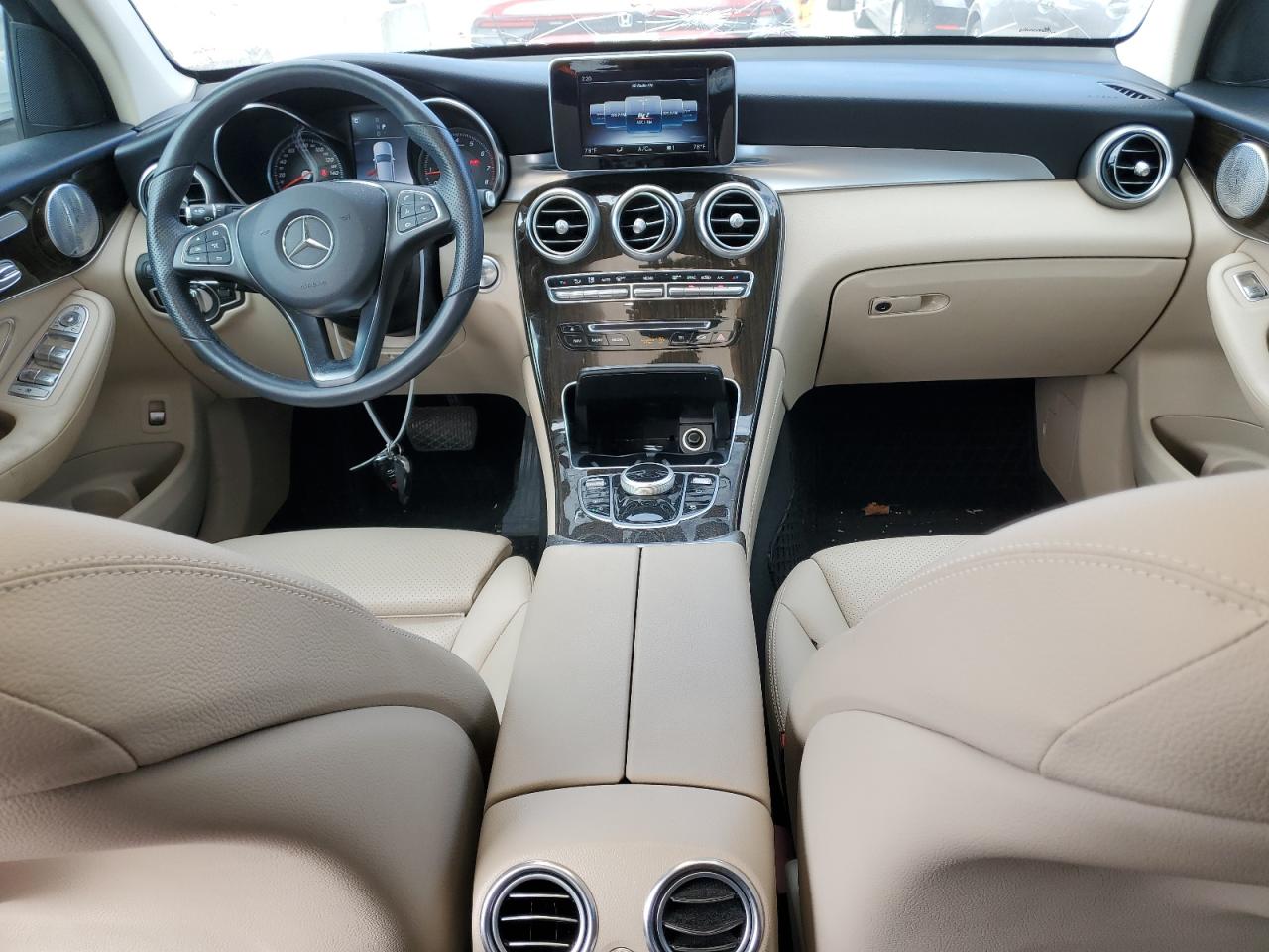 Автомобіль MERCEDES-BENZ GLC 300 4MATIC 2019 | GrandCar Автомобіль MERCEDES-BENZ GLC 300 4MATIC 2019 | GrandCar