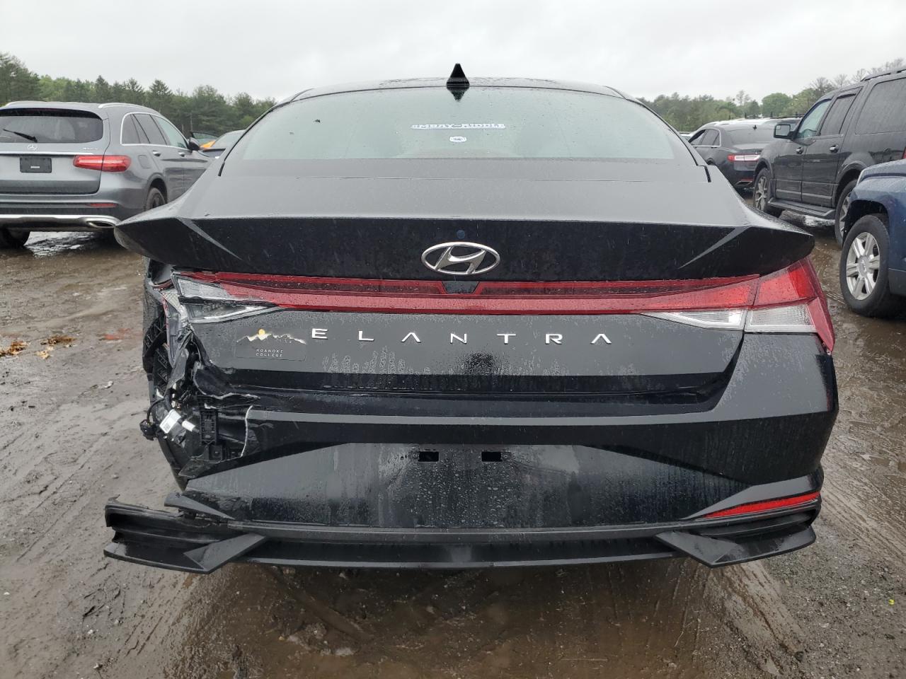 Автомобиль HYUNDAI ELANTRA SE 2022 | GrandCar Автомобиль HYUNDAI ELANTRA SE 2022 | GrandCar