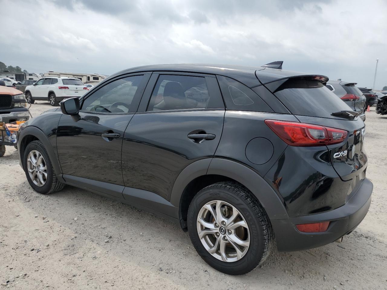 Автомобиль MAZDA CX-3 SPORT 2019 | GrandCar Автомобиль MAZDA CX-3 SPORT 2019 | GrandCar