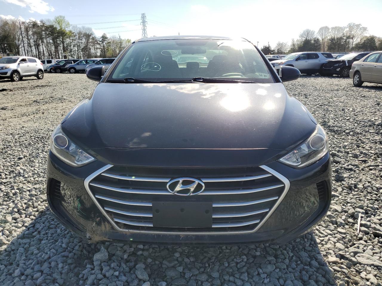 Автомобиль HYUNDAI ELANTRA SE 2018 | GrandCar Автомобиль HYUNDAI ELANTRA SE 2018 | GrandCar