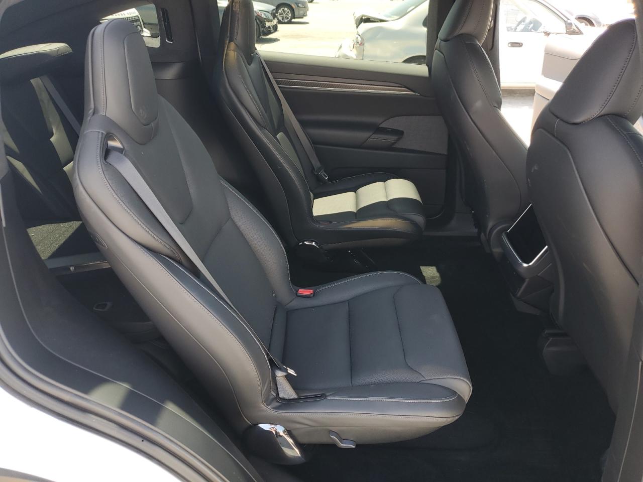 Автомобиль TESLA MODEL X 2022 | GrandCar Автомобиль TESLA MODEL X 2022 | GrandCar