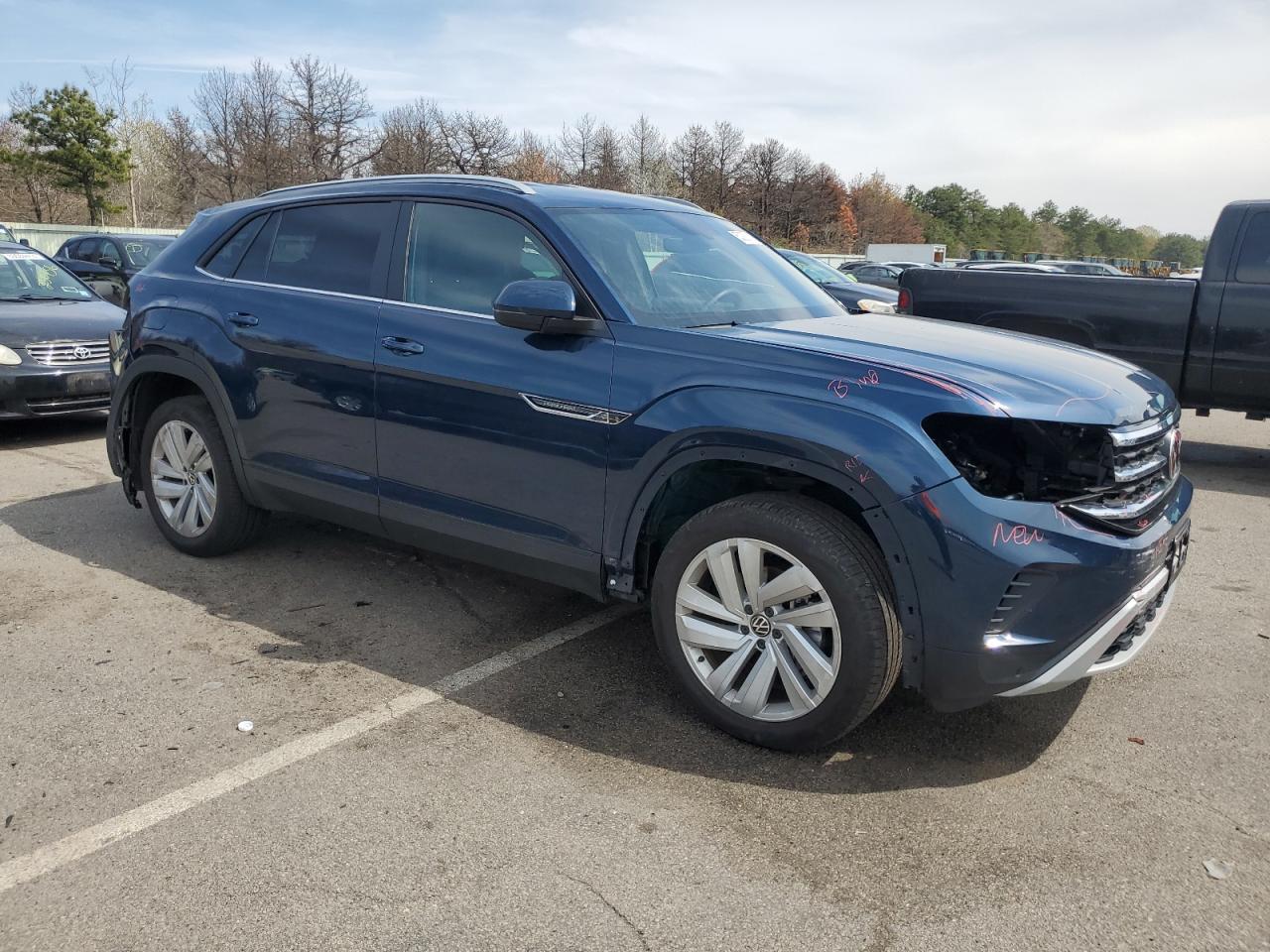 Автомобиль VOLKSWAGEN ATLAS CROSS SPORT SE 2021 | GrandCar