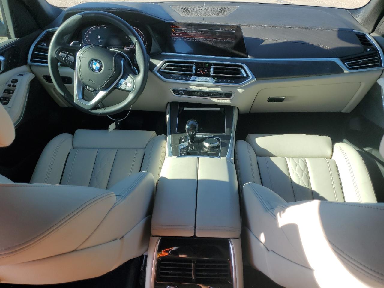 Автомобиль BMW X5 XDRIVE40I 2022 | GrandCar Автомобиль BMW X5 XDRIVE40I 2022 | GrandCar