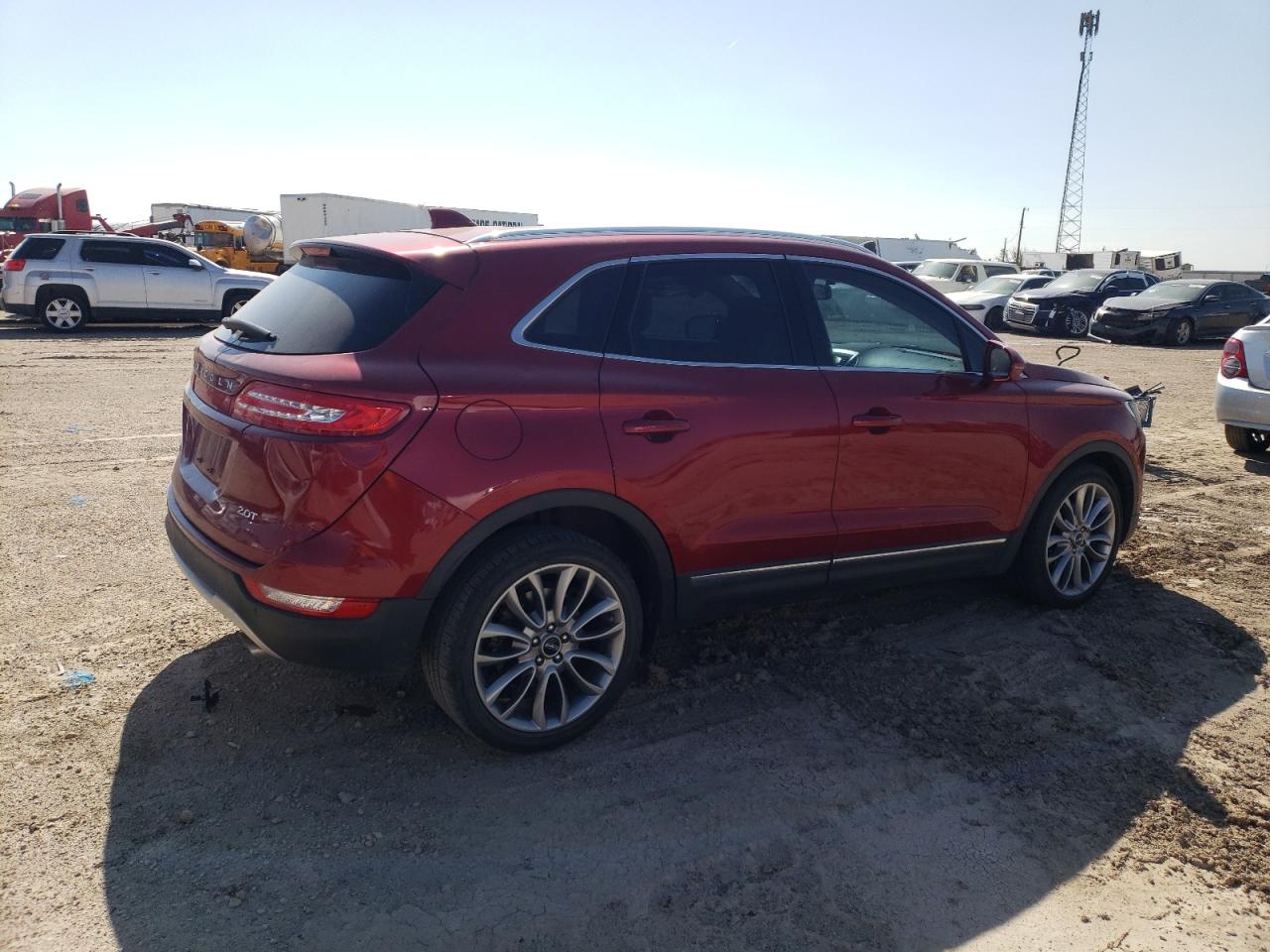 Автомобиль LINCOLN MKC RESERVE 2017 | GrandCar Автомобиль LINCOLN MKC RESERVE 2017 | GrandCar