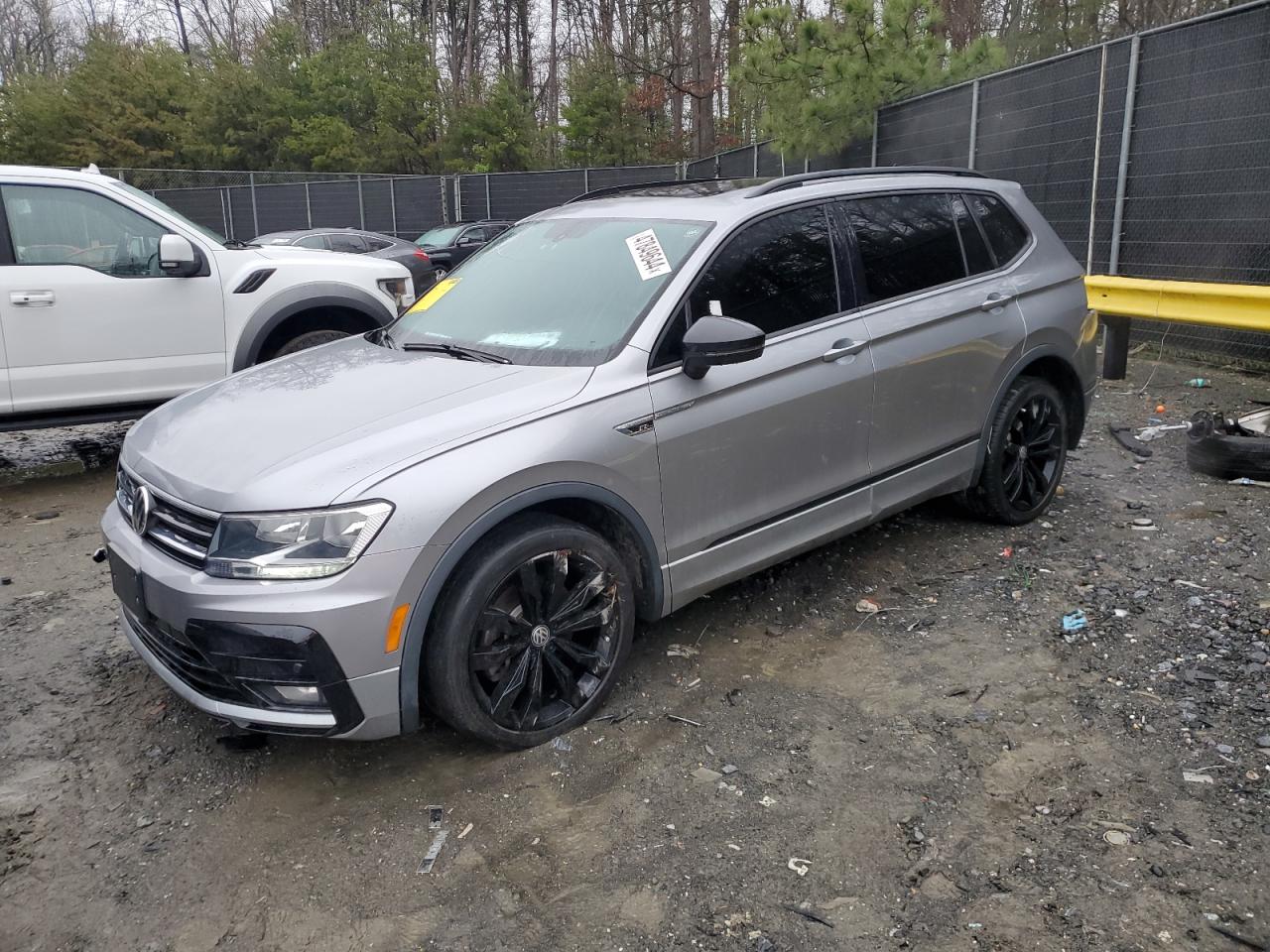 Автомобіль VOLKSWAGEN TIGUAN SE 2021 | GrandCar Автомобіль VOLKSWAGEN TIGUAN SE 2021 | GrandCar