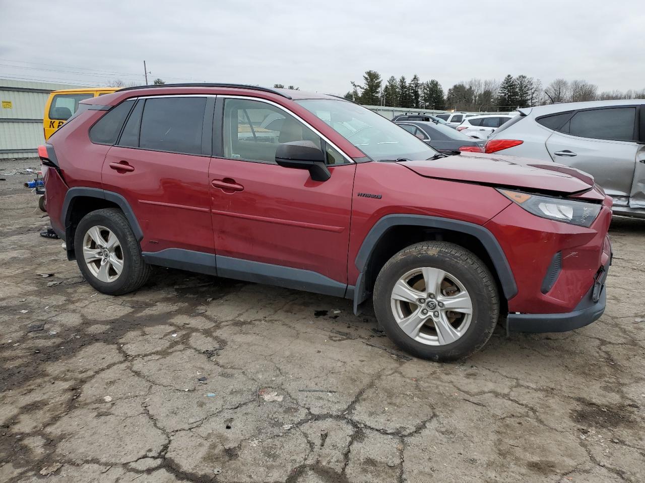 Автомобіль TOYOTA RAV4 LE 2019 | GrandCar Автомобіль TOYOTA RAV4 LE 2019 | GrandCar