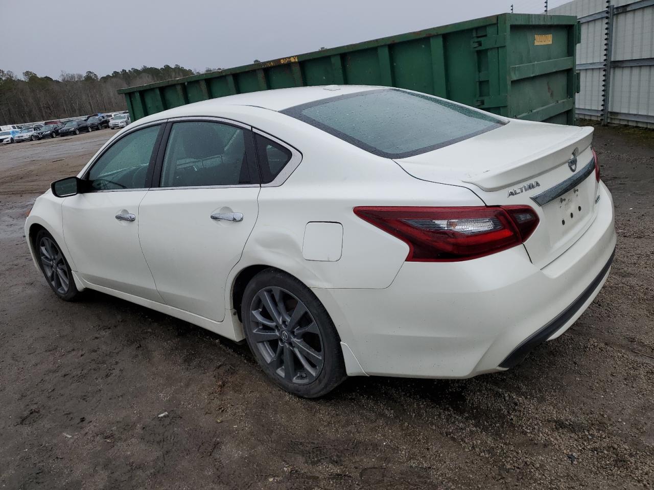 Автомобіль NISSAN ALTIMA SR 2018 | GrandCar Автомобіль NISSAN ALTIMA SR 2018 | GrandCar