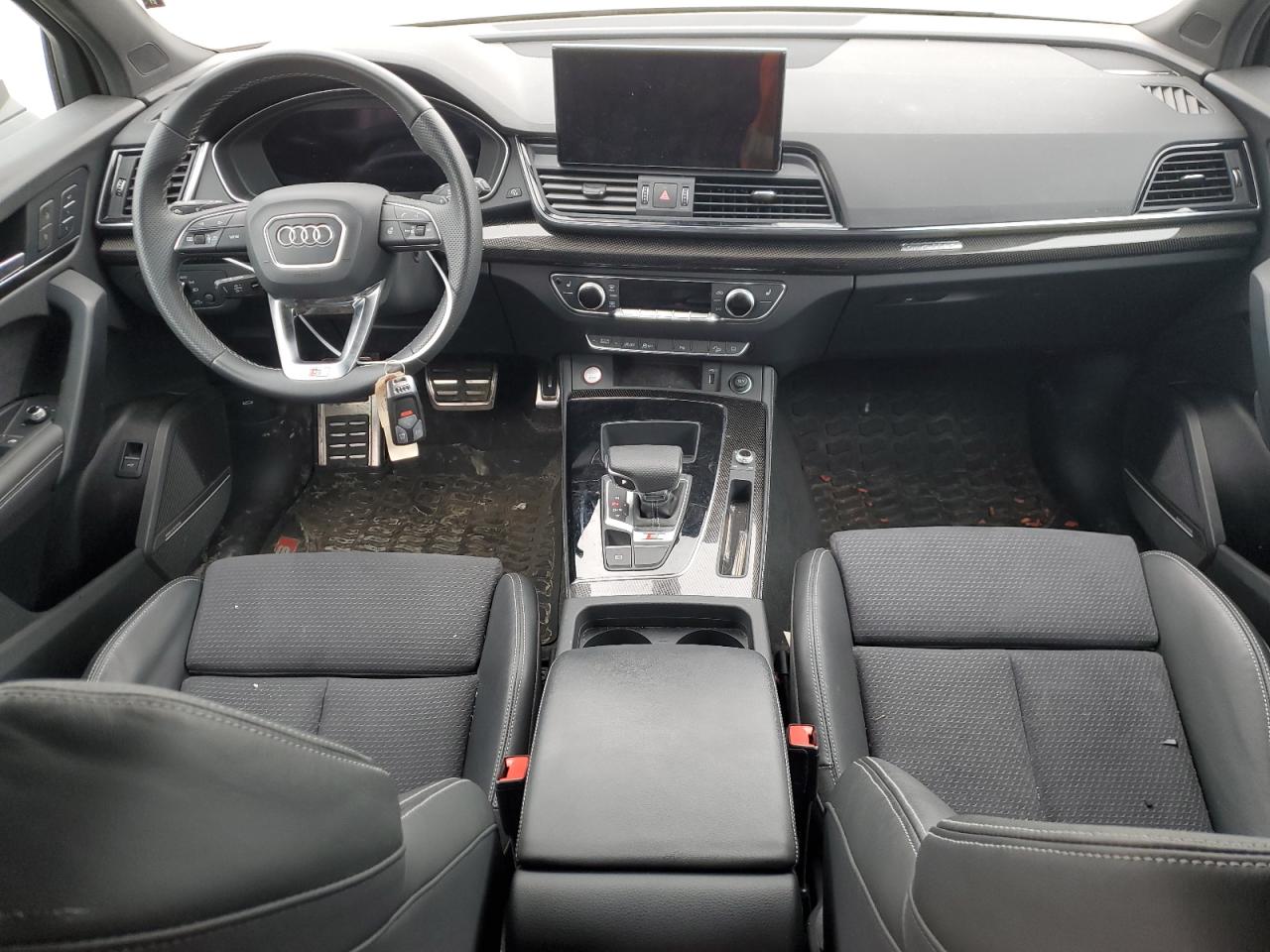Автомобиль AUDI SQ5 SPORTBACK PREMIUM PLUS 2023 | GrandCar Автомобиль AUDI SQ5 SPORTBACK PREMIUM PLUS 2023 | GrandCar