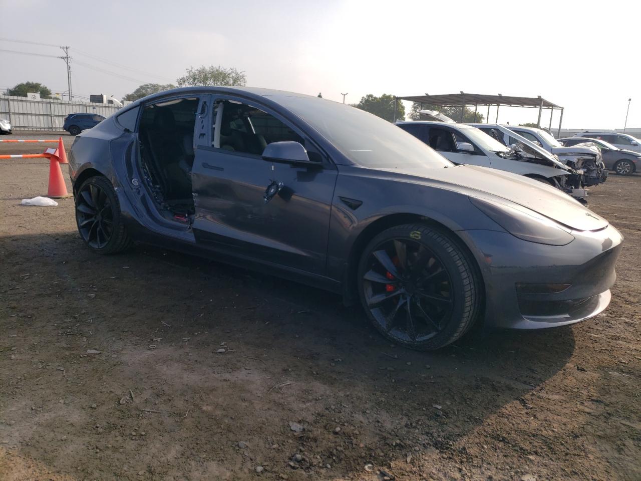 Автомобиль TESLA MODEL 3 2021 | GrandCar Автомобиль TESLA MODEL 3 2021 | GrandCar