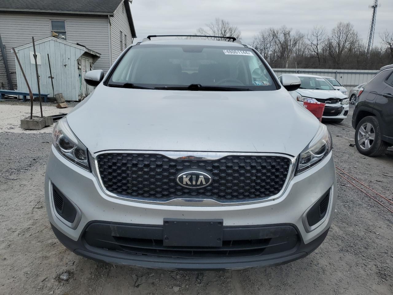 Автомобіль KIA SORENTO LX 2017 | GrandCar Автомобіль KIA SORENTO LX 2017 | GrandCar