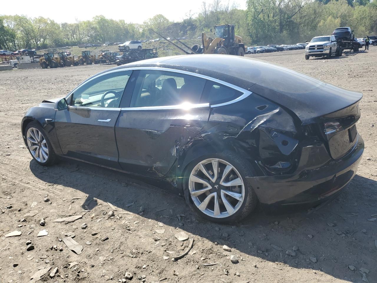 Автомобіль TESLA MODEL 3 2019 | GrandCar Автомобіль TESLA MODEL 3 2019 | GrandCar