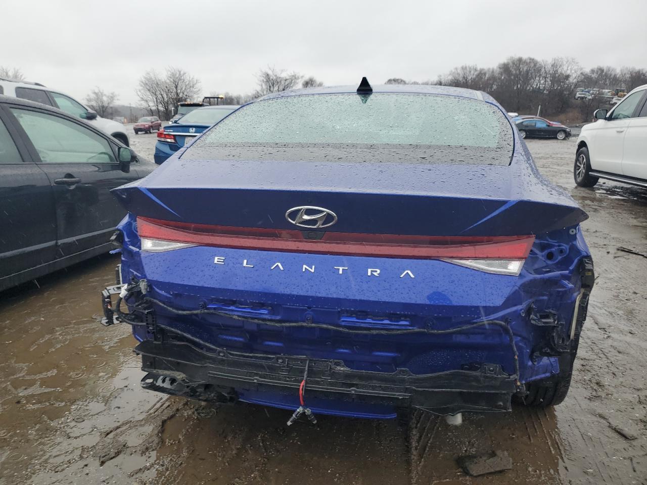 Автомобіль HYUNDAI ELANTRA SEL 2023 | GrandCar Автомобіль HYUNDAI ELANTRA SEL 2023 | GrandCar