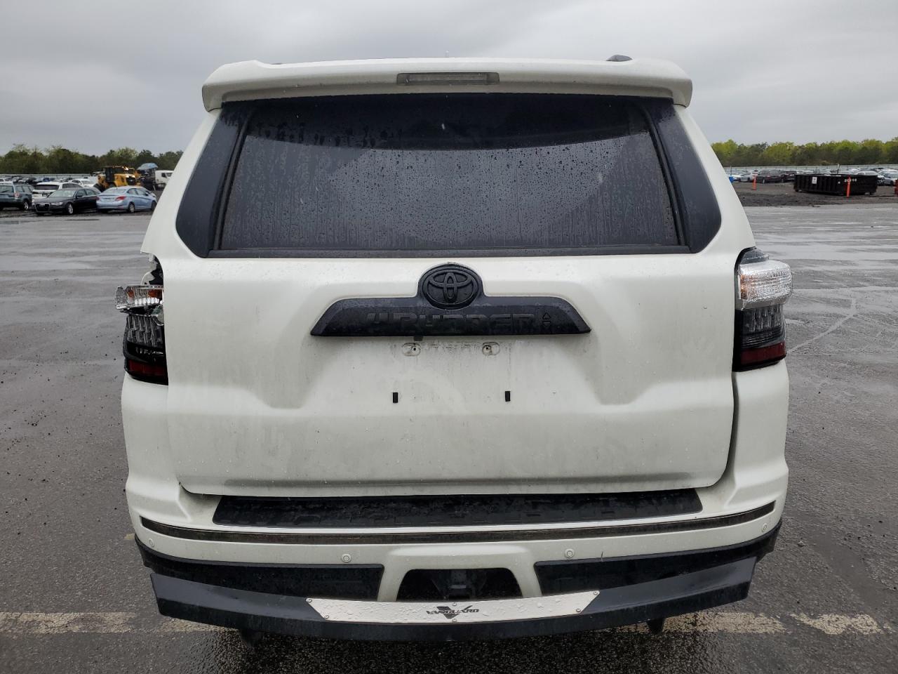 Автомобиль TOYOTA 4RUNNER NIGHT SHADE 2021 | GrandCar Автомобиль TOYOTA 4RUNNER NIGHT SHADE 2021 | GrandCar