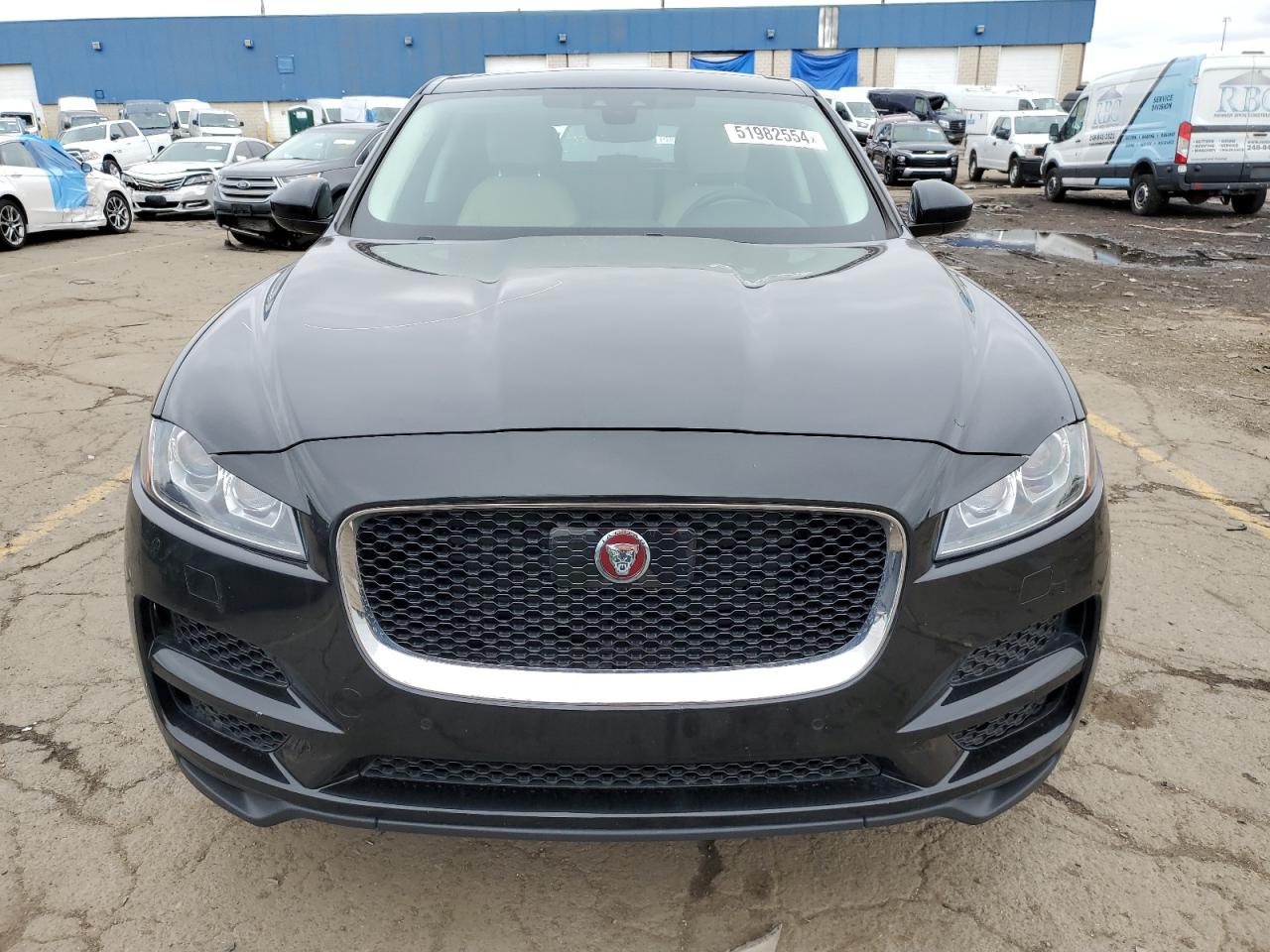 Автомобіль JAGUAR F-PACE PREMIUM 2019 | GrandCar Автомобіль JAGUAR F-PACE PREMIUM 2019 | GrandCar