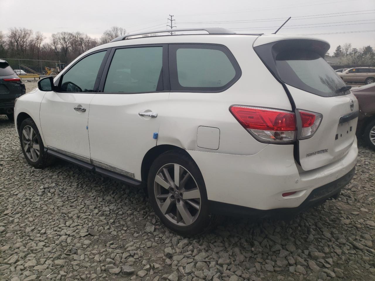 Автомобіль NISSAN PATHFINDER PLATINUM 2014 | GrandCar Автомобіль NISSAN PATHFINDER PLATINUM 2014 | GrandCar