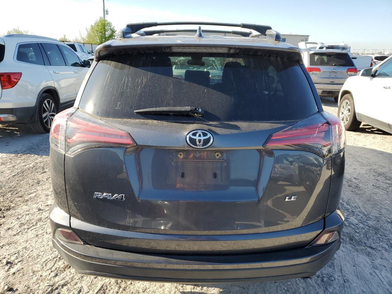 Автомобіль TOYOTA RAV4 LE 2017 | GrandCar Автомобіль TOYOTA RAV4 LE 2017 | GrandCar