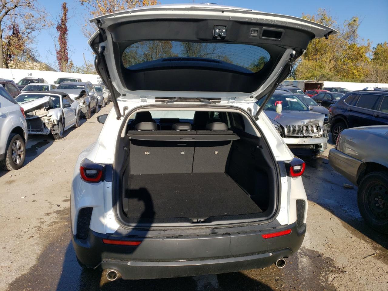 Автомобіль MAZDA CX-50 PREFERRED PLUS 2023 | GrandCar Автомобіль MAZDA CX-50 PREFERRED PLUS 2023 | GrandCar