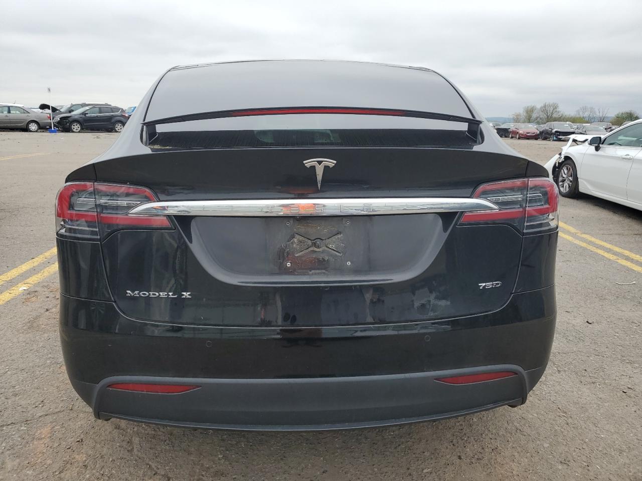 Автомобіль TESLA MODEL X 2018 | GrandCar Автомобіль TESLA MODEL X 2018 | GrandCar