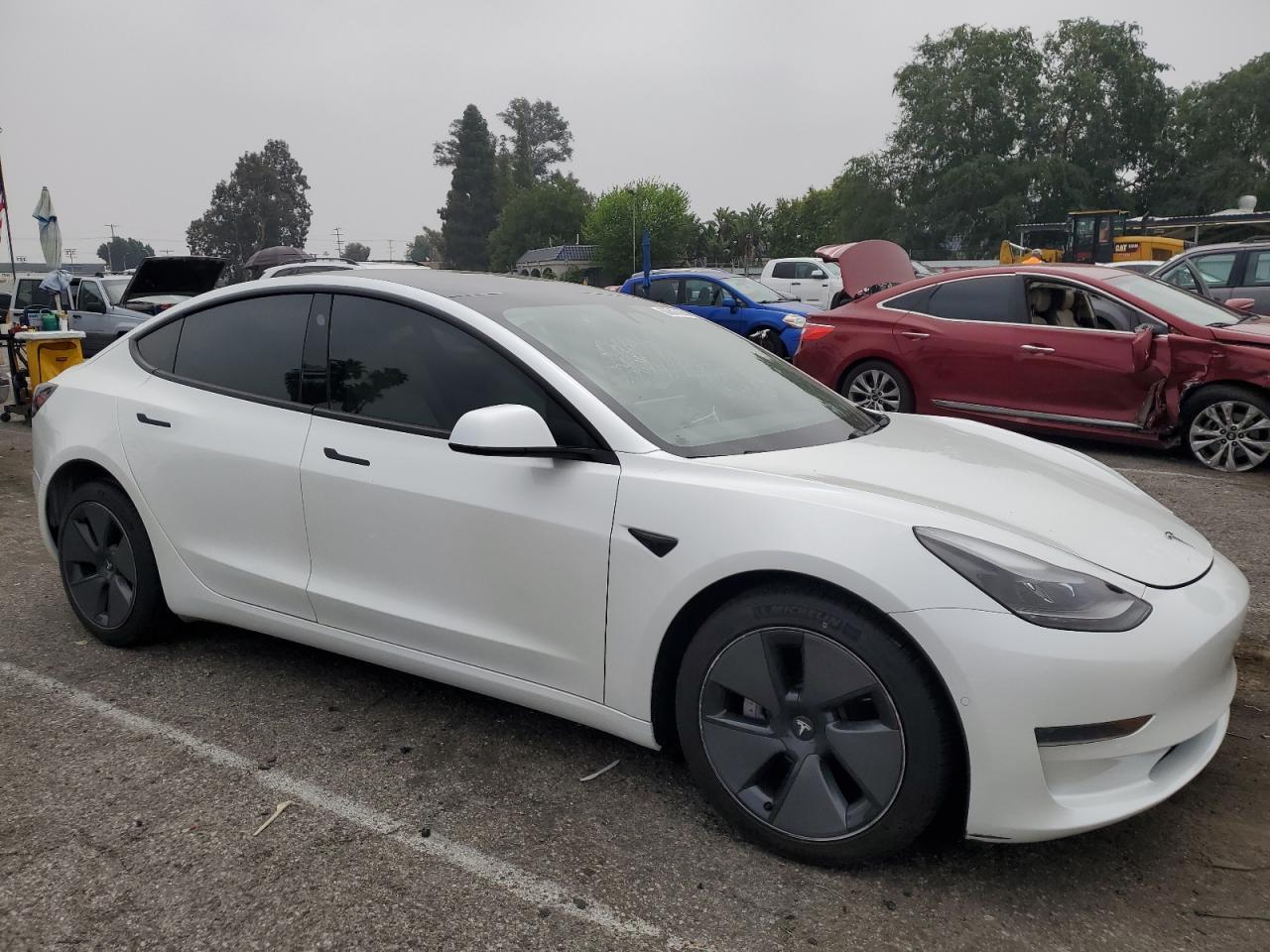 Автомобиль TESLA MODEL 3 2021 | GrandCar