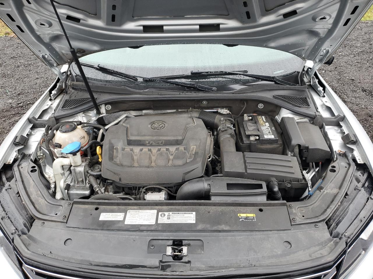 Автомобиль VOLKSWAGEN PASSAT S 2018 | GrandCar Автомобиль VOLKSWAGEN PASSAT S 2018 | GrandCar