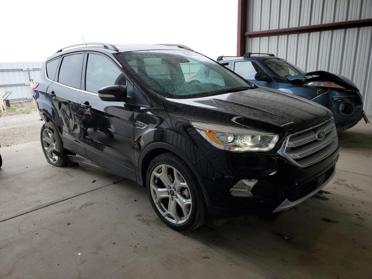 Автомобиль FORD ESCAPE TITANIUM 2019 | GrandCar Автомобиль FORD ESCAPE TITANIUM 2019 | GrandCar