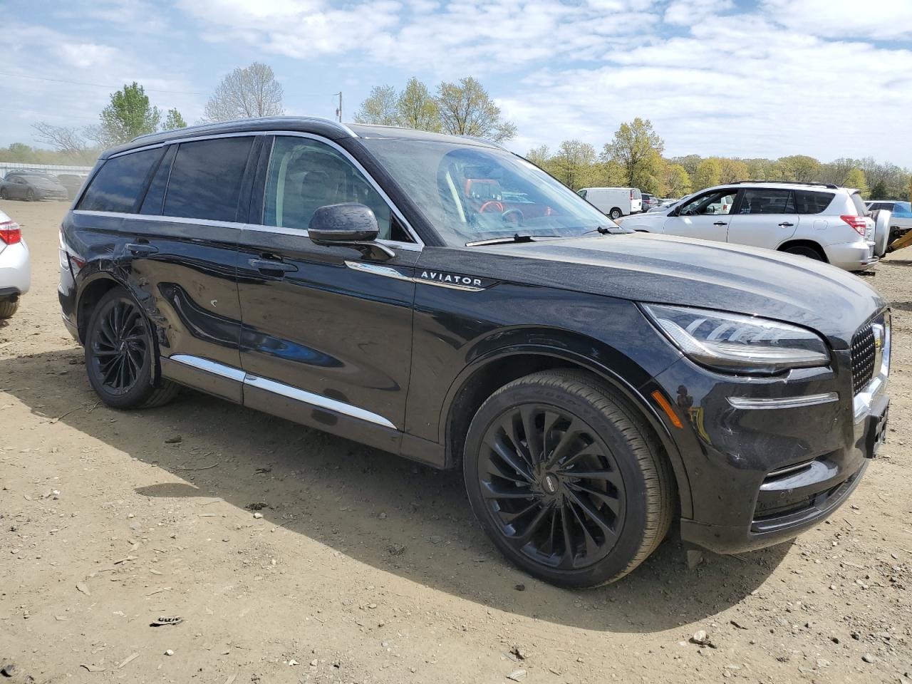 Автомобиль LINCOLN AVIATOR RESERVE 2022 | GrandCar Автомобиль LINCOLN AVIATOR RESERVE 2022 | GrandCar